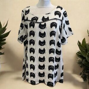 Cat Top Meraki Shirt Blouse Womens 2XL Black White AOP Kitty Keyhole Stretch